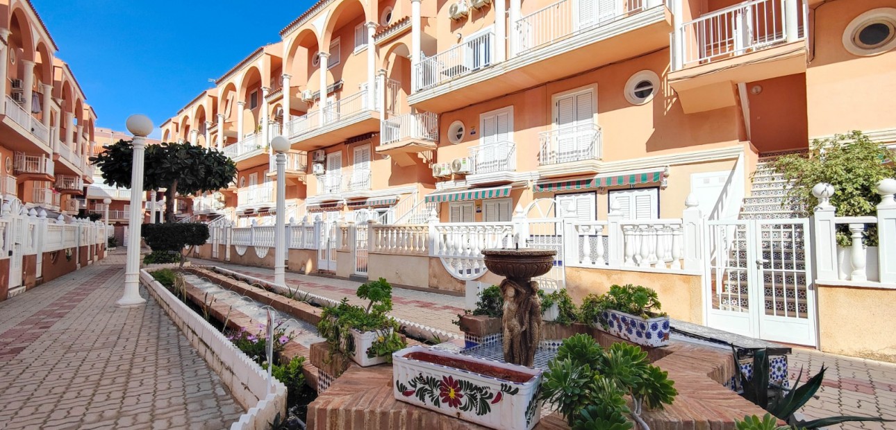 Herverkoop - Appartement / flat -
Torrevieja - Torre La Mata