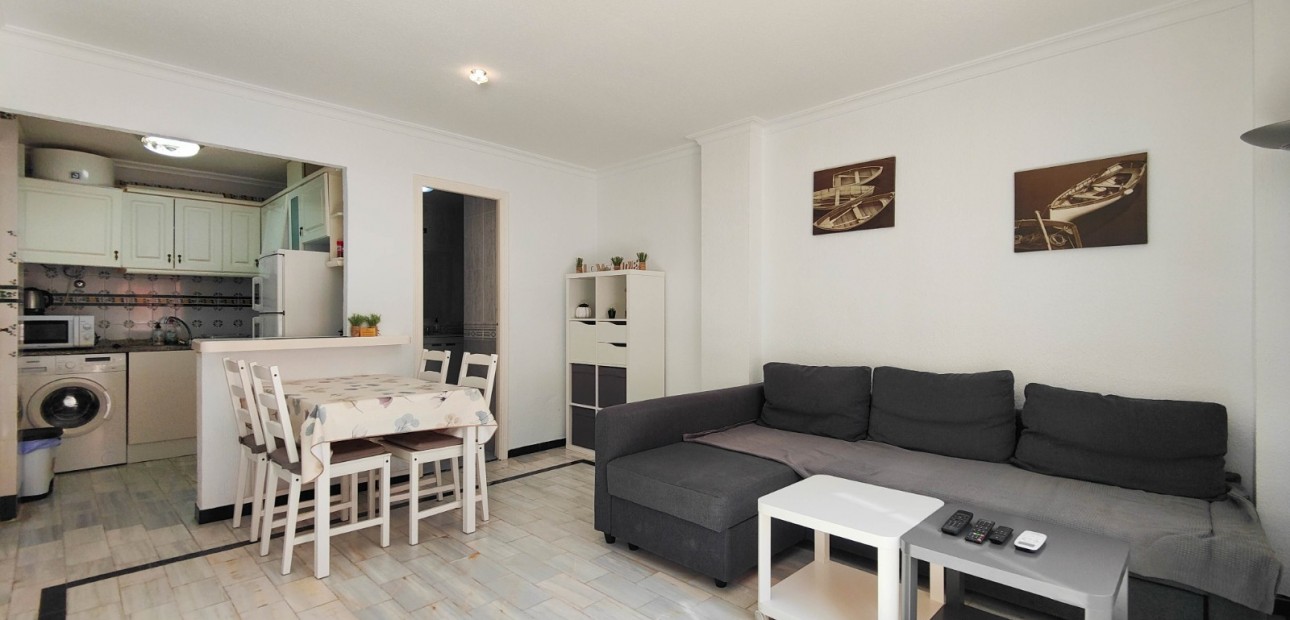Herverkoop - Appartement / flat -
Torrevieja - Torre La Mata