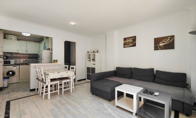Herverkoop - Appartement / flat -
Torrevieja - Torre La Mata