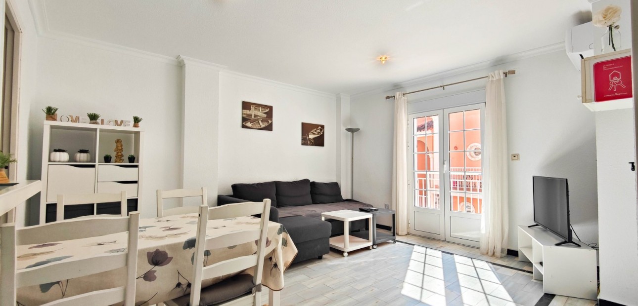 Herverkoop - Appartement / flat -
Torrevieja - Torre La Mata