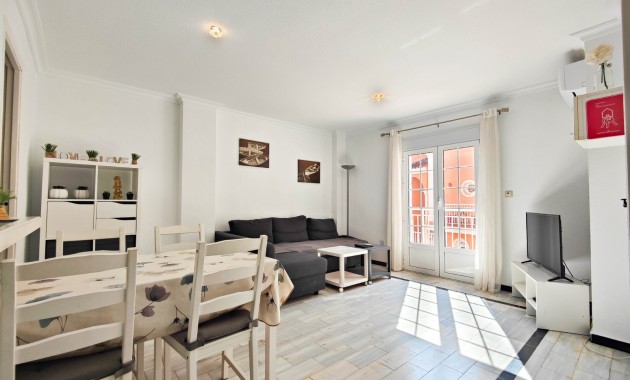 Herverkoop - Appartement / flat -
Torrevieja - Torre La Mata