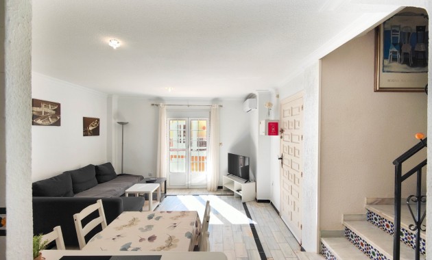 Herverkoop - Appartement / flat -
Torrevieja - Torre La Mata