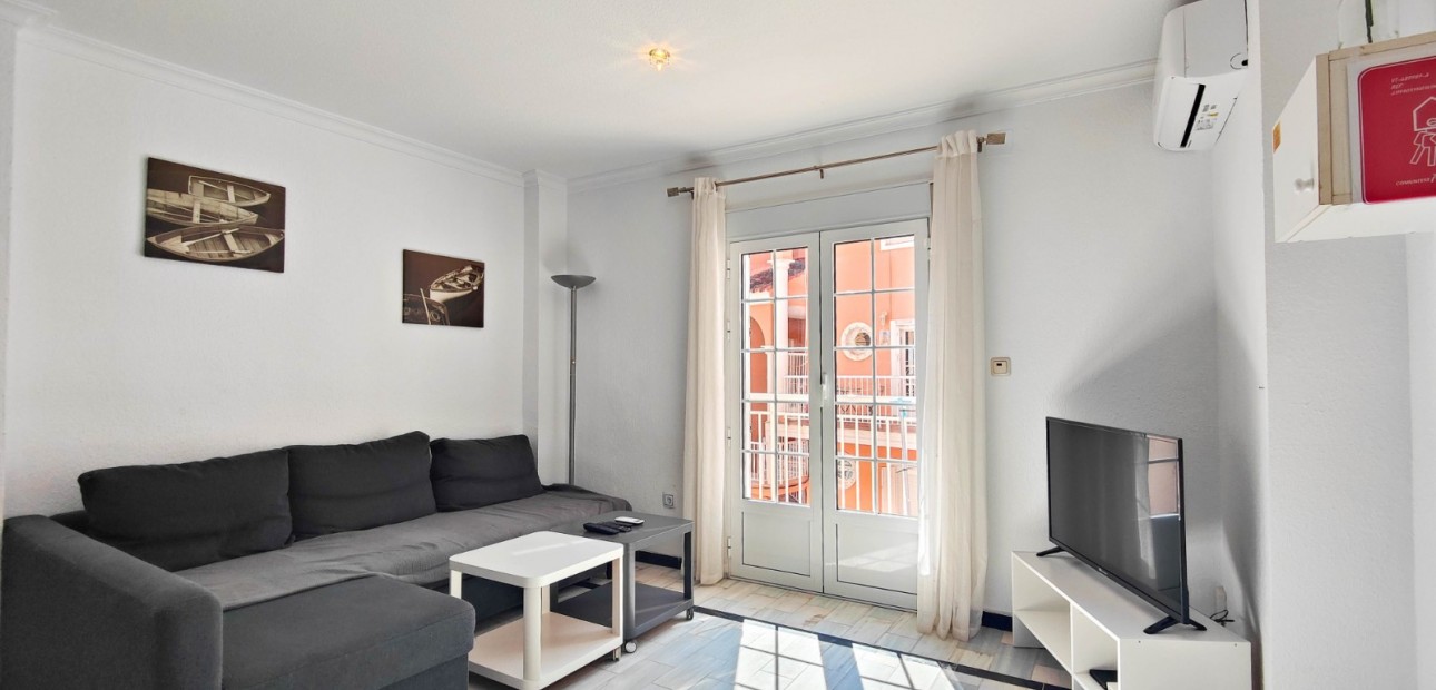 Herverkoop - Appartement / flat -
Torrevieja - Torre La Mata