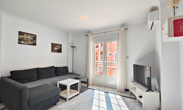 Herverkoop - Appartement / flat -
Torrevieja - Torre La Mata