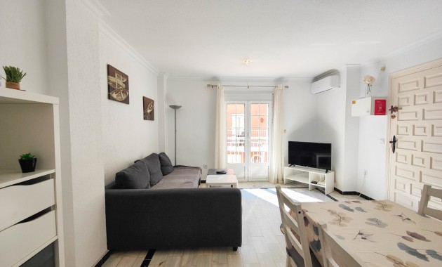 Herverkoop - Appartement / flat -
Torrevieja - Torre La Mata