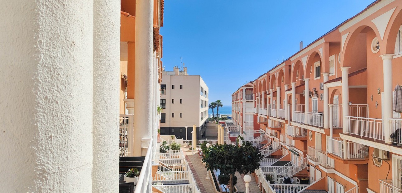 Herverkoop - Appartement / flat -
Torrevieja - Torre La Mata