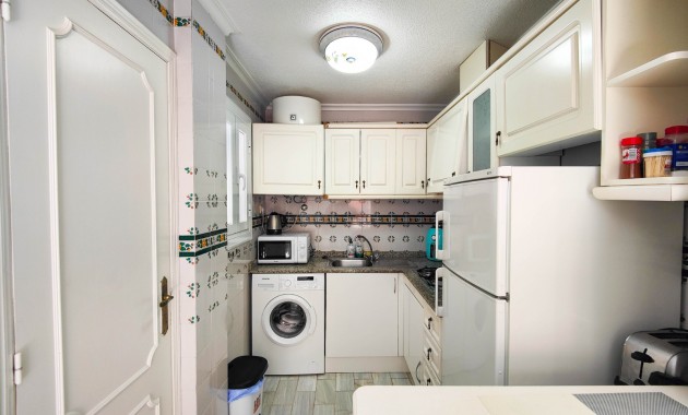 Herverkoop - Appartement / flat -
Torrevieja - Torre La Mata