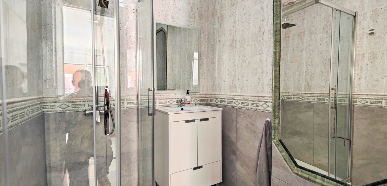 Herverkoop - Appartement / flat -
Torrevieja - Torre La Mata
