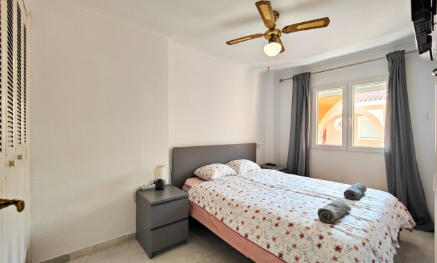 Herverkoop - Appartement / flat -
Torrevieja - Torre La Mata