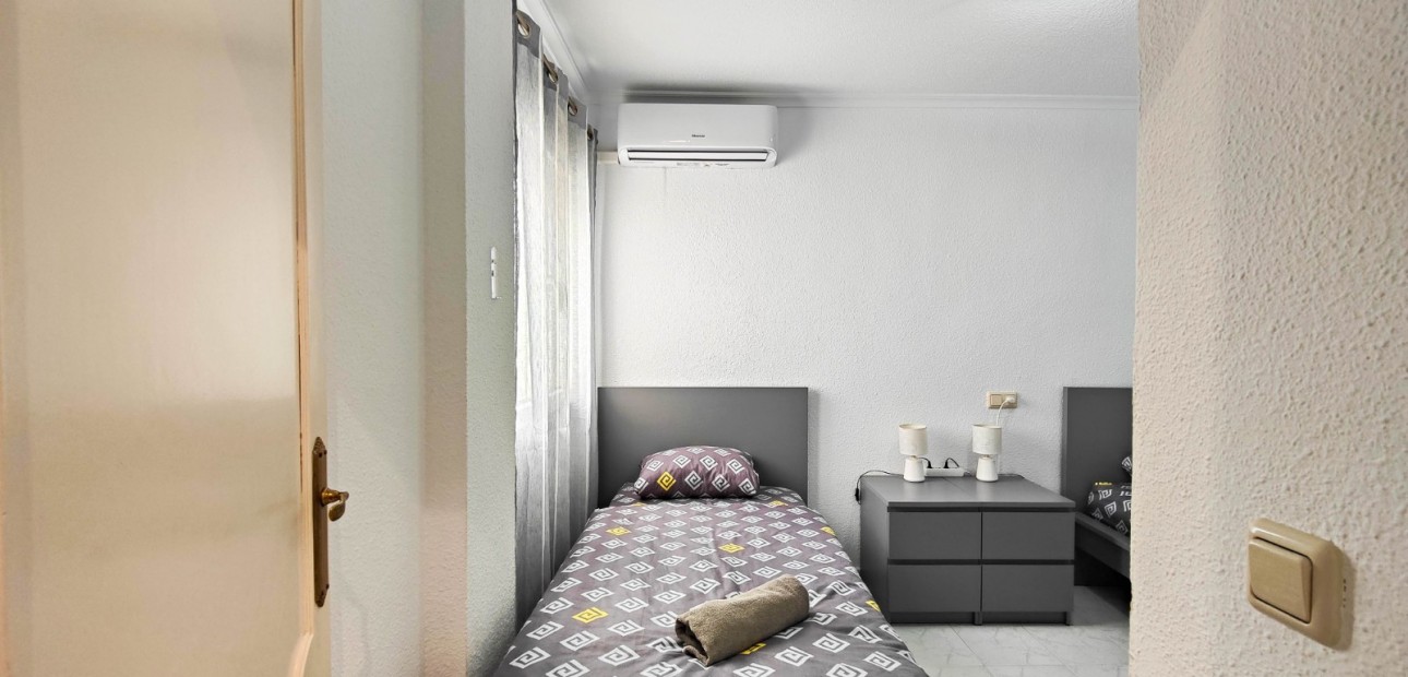 Herverkoop - Appartement / flat -
Torrevieja - Torre La Mata