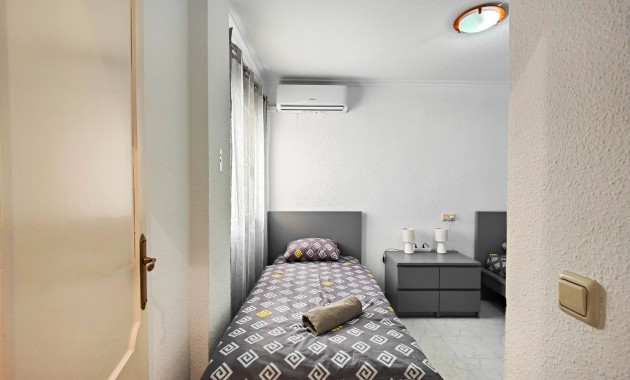 Herverkoop - Appartement / flat -
Torrevieja - Torre La Mata