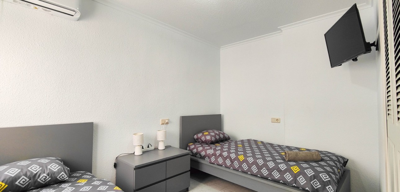 Herverkoop - Appartement / flat -
Torrevieja - Torre La Mata