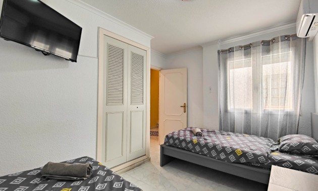 Herverkoop - Appartement / flat -
Torrevieja - Torre La Mata