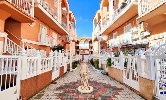 Herverkoop - Appartement / flat -
Torrevieja - Torre La Mata