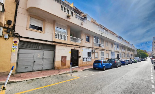 Herverkoop - Appartement / flat -
Torrevieja - Torrevieja - Centre