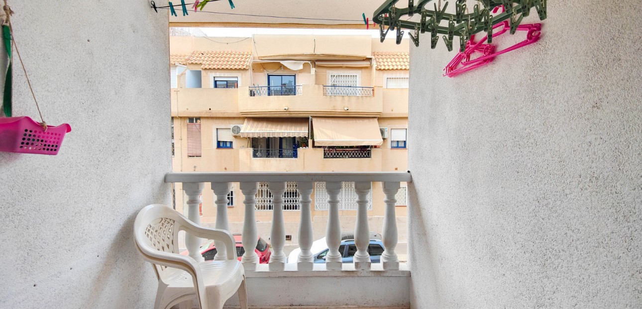 Herverkoop - Appartement / flat -
Torrevieja - Torrevieja - Centre