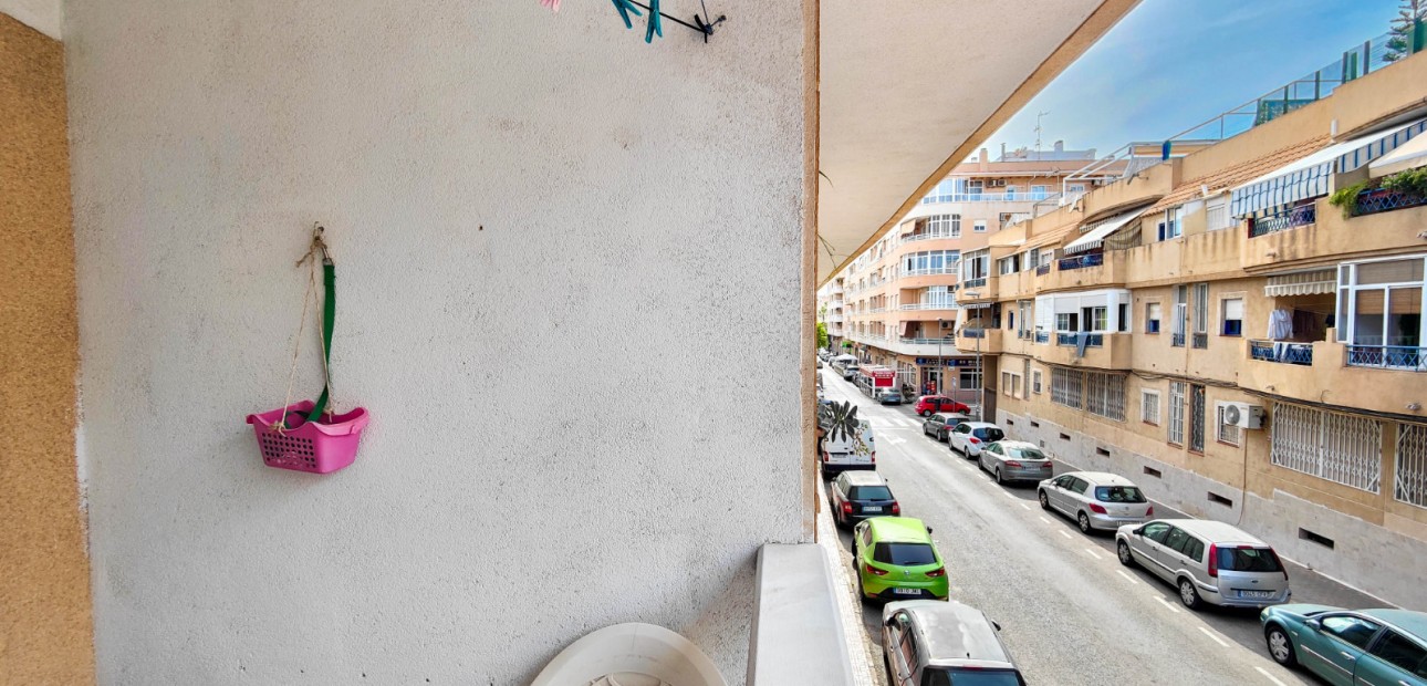 Herverkoop - Appartement / flat -
Torrevieja - Torrevieja - Centre