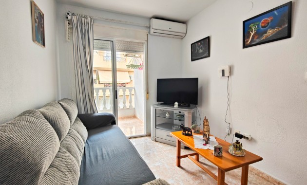 Herverkoop - Appartement / flat -
Torrevieja - Torrevieja - Centre