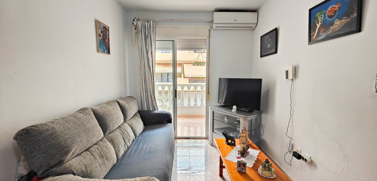 Herverkoop - Appartement / flat -
Torrevieja - Torrevieja - Centre