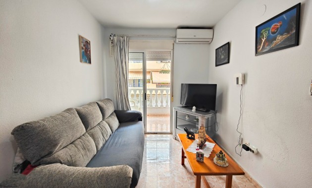 Herverkoop - Appartement / flat -
Torrevieja - Torrevieja - Centre