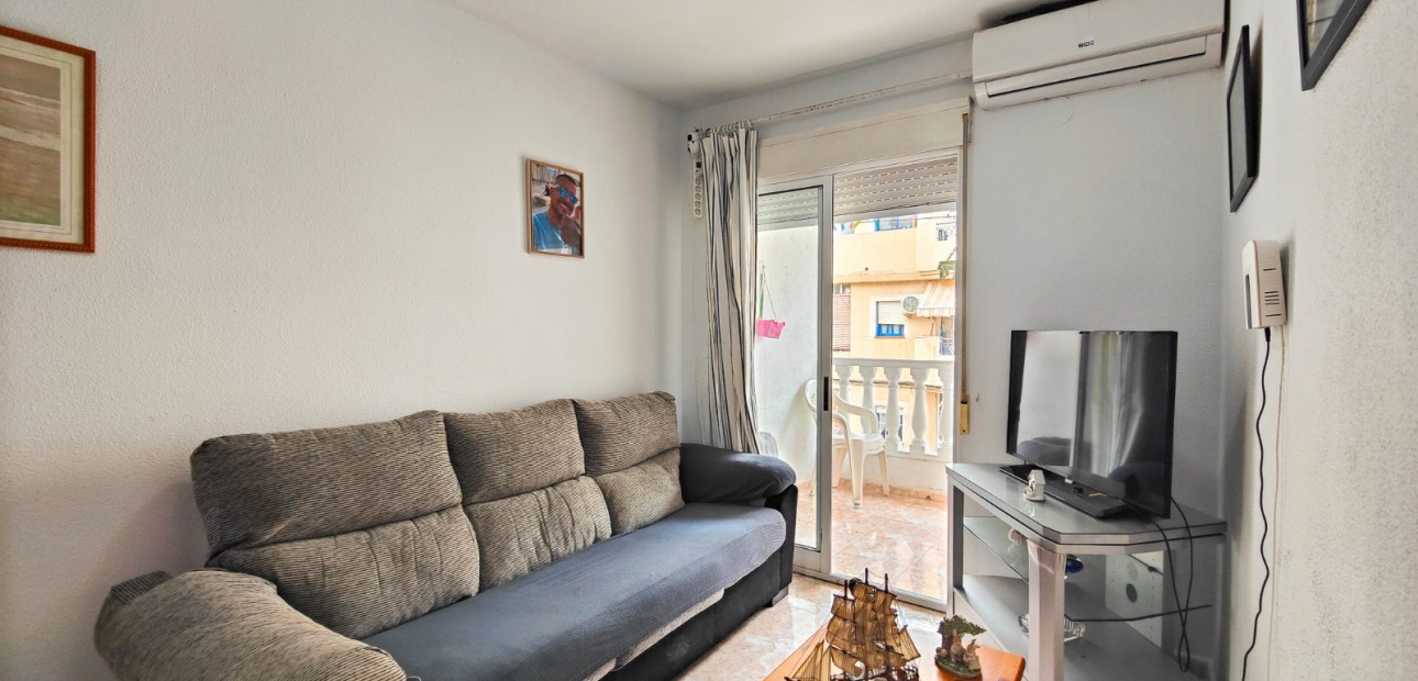 Herverkoop - Appartement / flat -
Torrevieja - Torrevieja - Centre
