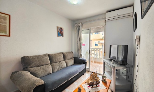 Herverkoop - Appartement / flat -
Torrevieja - Torrevieja - Centre