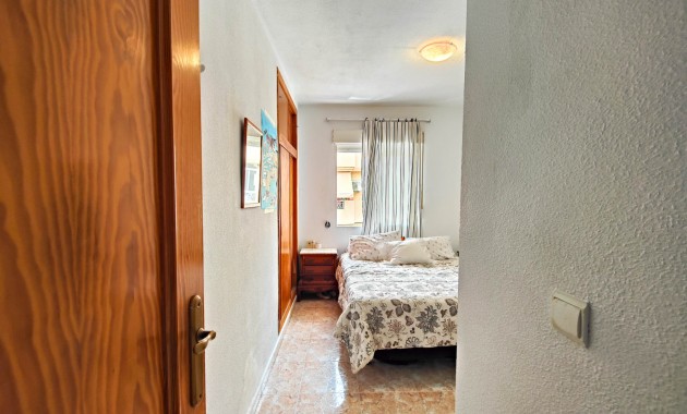 Herverkoop - Appartement / flat -
Torrevieja - Torrevieja - Centre