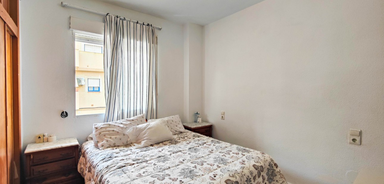Herverkoop - Appartement / flat -
Torrevieja - Torrevieja - Centre