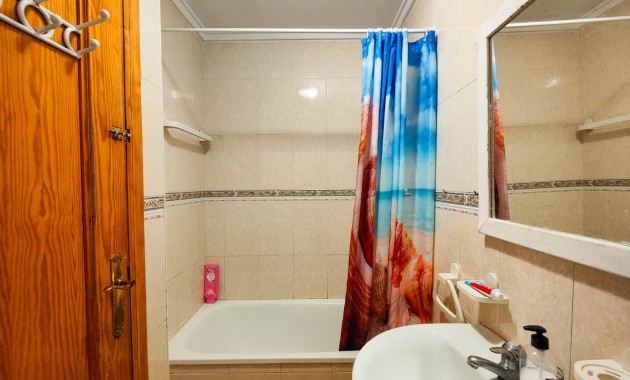 Herverkoop - Appartement / flat -
Torrevieja - Torrevieja - Centre