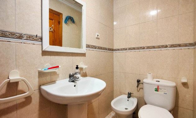 Herverkoop - Appartement / flat -
Torrevieja - Torrevieja - Centre
