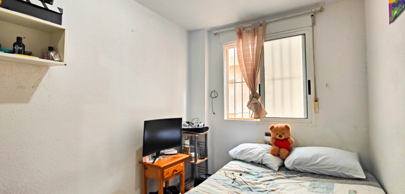 Herverkoop - Appartement / flat -
Torrevieja - Torrevieja - Centre
