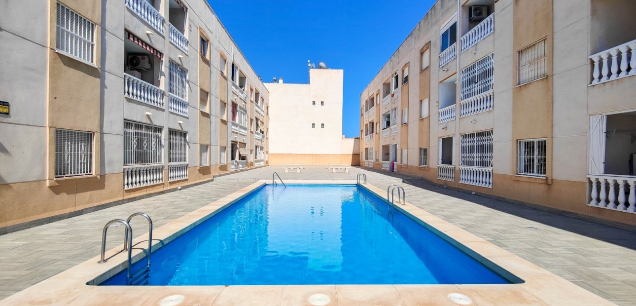 Herverkoop - Appartement / flat -
Torrevieja - Torrevieja - Centre