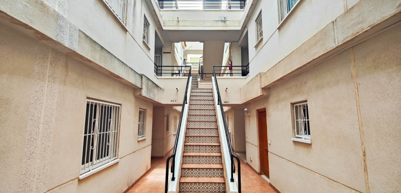Herverkoop - Appartement / flat -
Torrevieja - Torrevieja - Centre