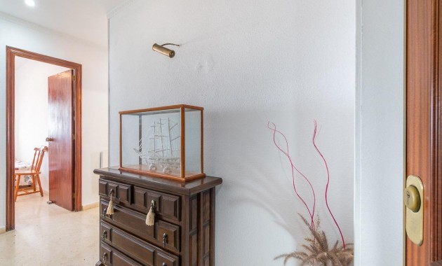 Herverkoop - Appartement / flat -
Torrevieja - Curva del Palangre