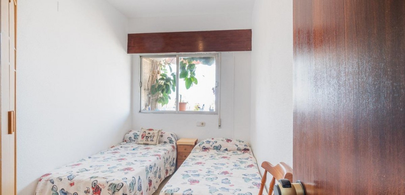 Herverkoop - Appartement / flat -
Torrevieja - Curva del Palangre