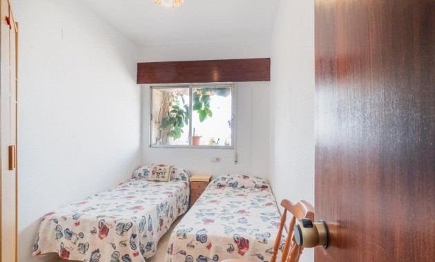Herverkoop - Appartement / flat -
Torrevieja - Curva del Palangre
