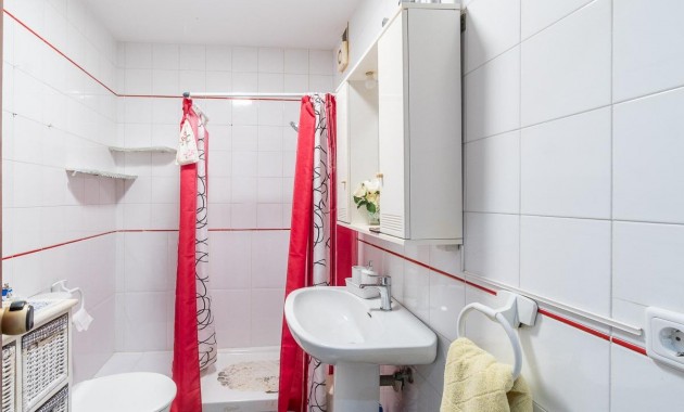 Herverkoop - Appartement / flat -
Torrevieja - Curva del Palangre