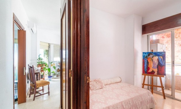 Herverkoop - Appartement / flat -
Torrevieja - Curva del Palangre