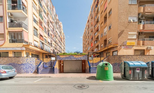 Herverkoop - Appartement / flat -
Torrevieja - Curva del Palangre