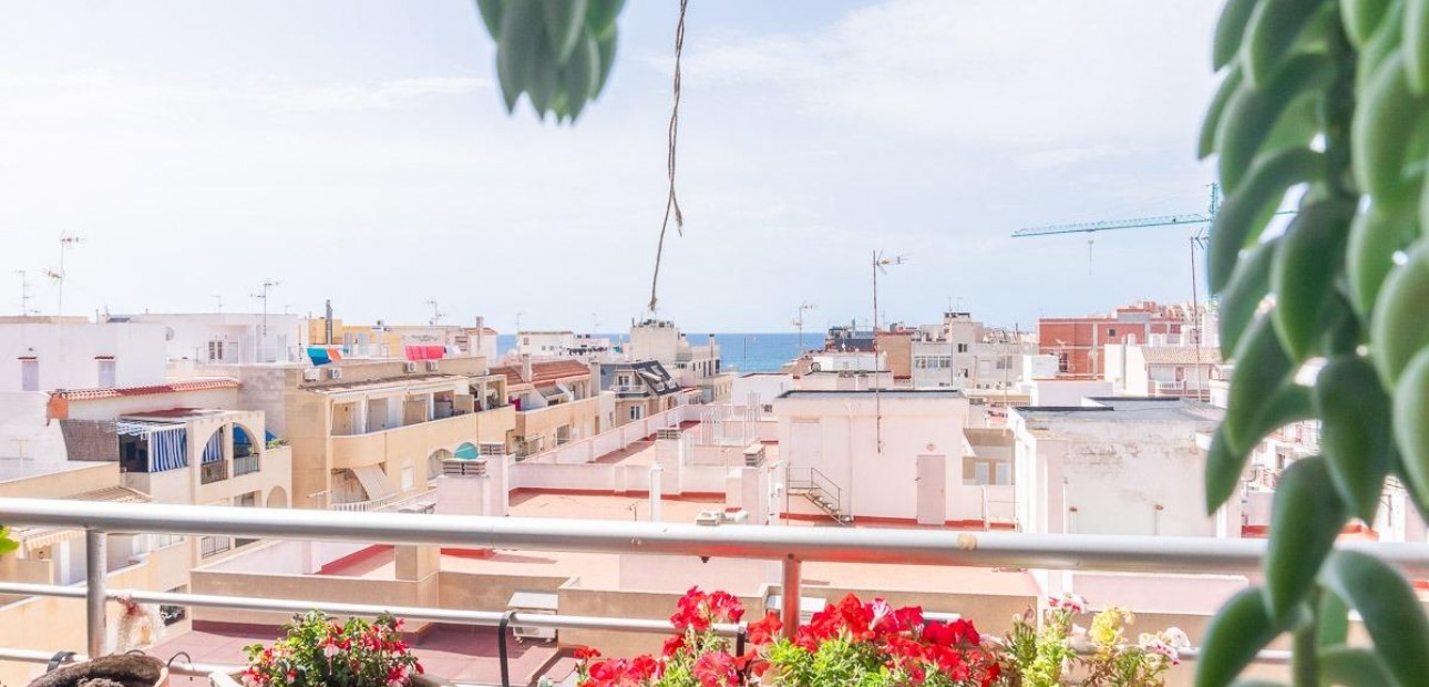 Herverkoop - Appartement / flat -
Torrevieja - Curva del Palangre