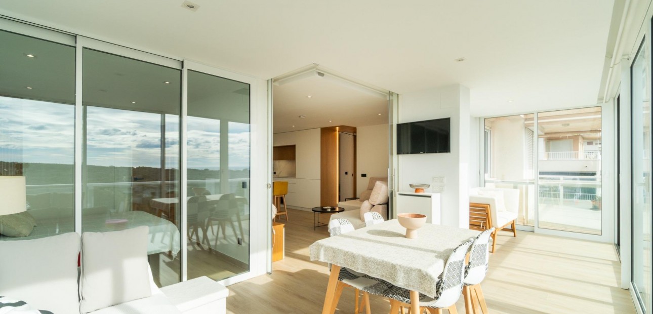Herverkoop - Appartement / flat -
Guardamar del Segura - Puerto Deportivo
