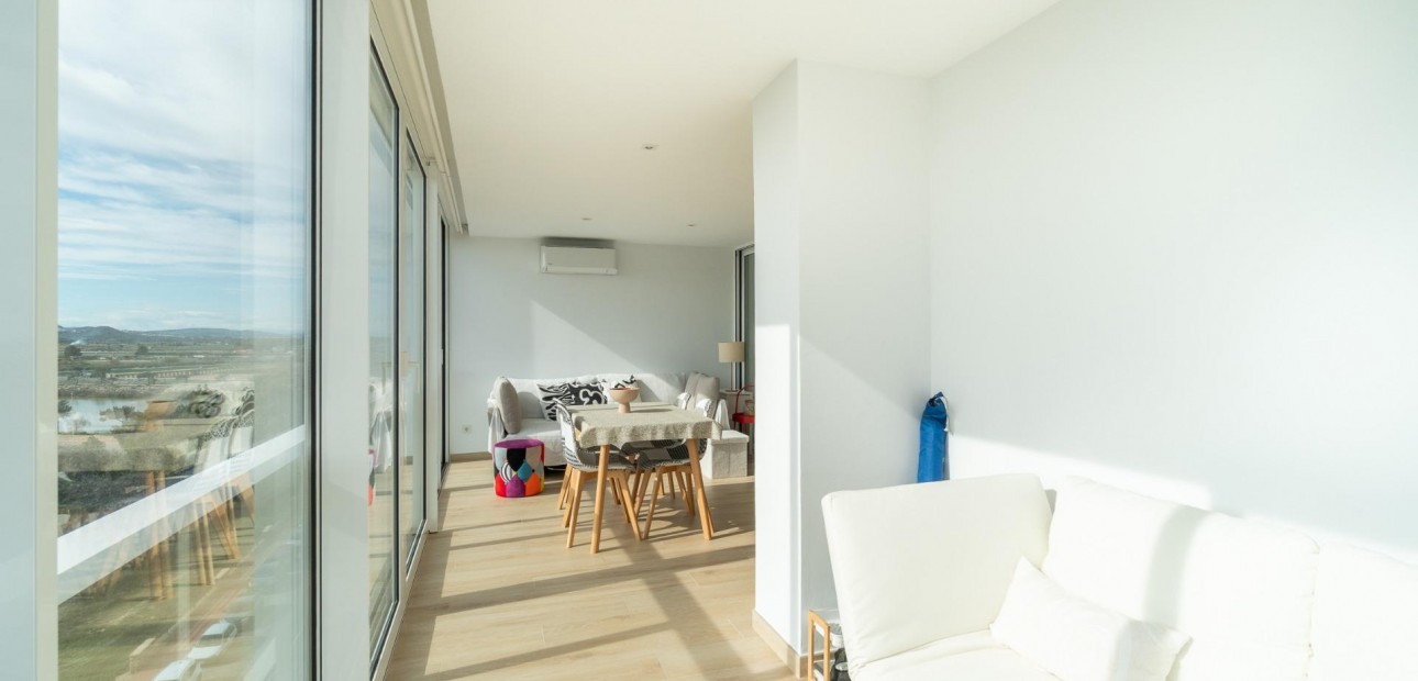 Herverkoop - Appartement / flat -
Guardamar del Segura - Puerto Deportivo