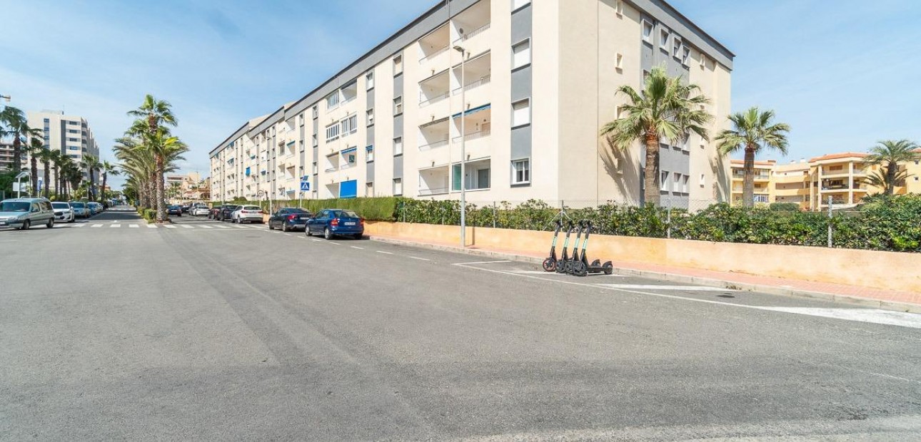 Herverkoop - Appartement / flat -
Orihuela Costa - Rocio del Mar