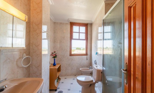 Herverkoop - Appartement / flat -
Torrevieja - La Mata pueblo