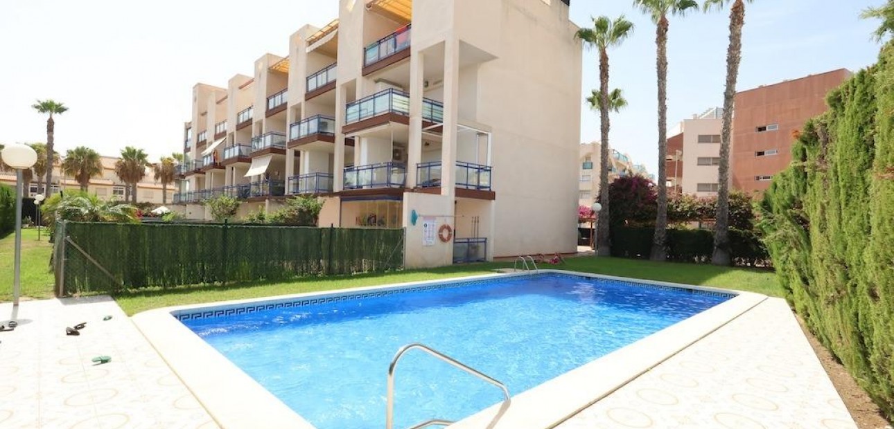 Herverkoop - Appartement / flat -
Orihuela Costa - La Regia
