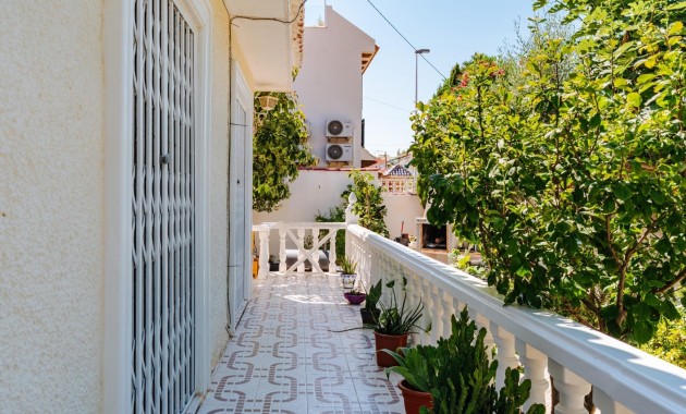 Herverkoop - Villa -
Torrevieja - Los Frutales