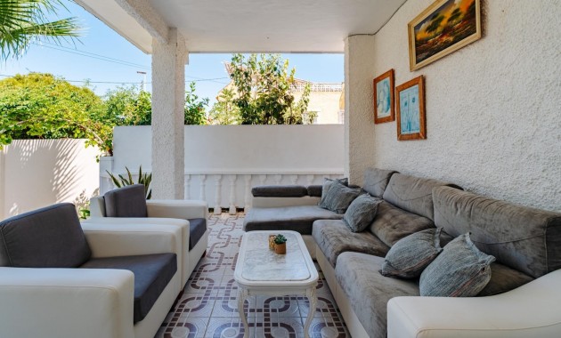 Herverkoop - Villa -
Torrevieja - Los Frutales