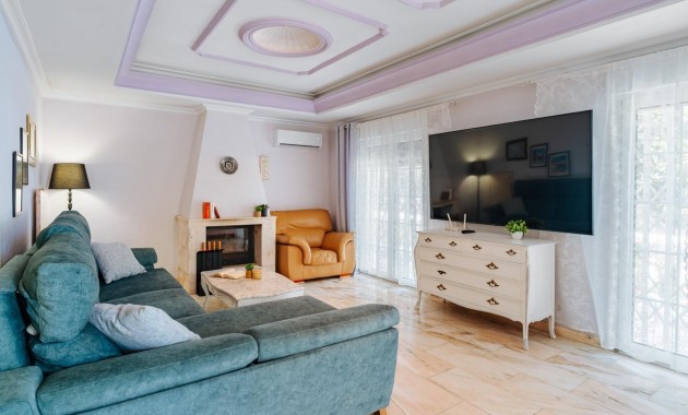 Herverkoop - Villa -
Torrevieja - Los Frutales