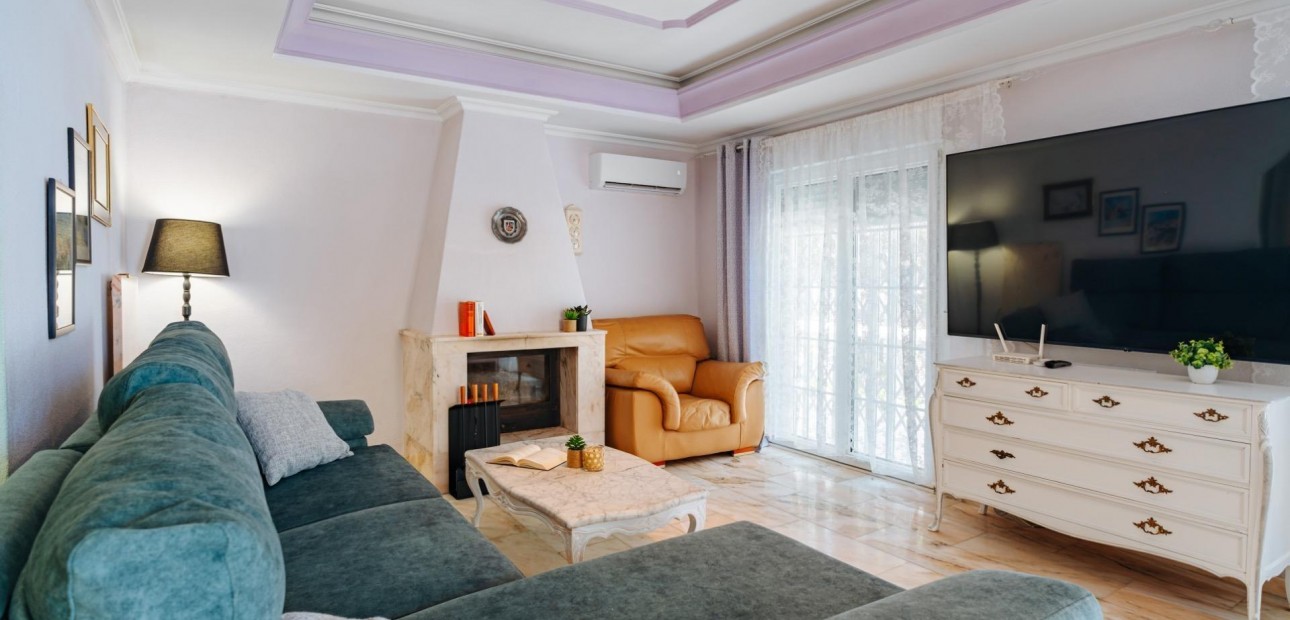 Herverkoop - Villa -
Torrevieja - Los Frutales