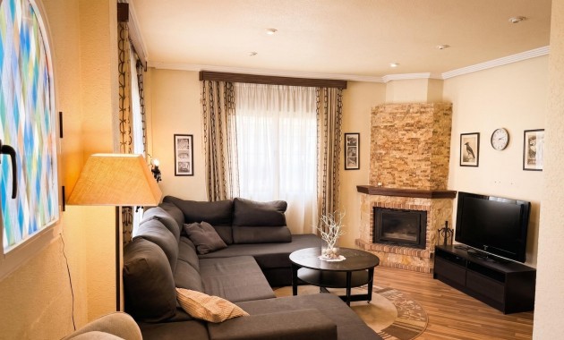 Herverkoop - Villa -
Orihuela - Urbanización Perla del Mar